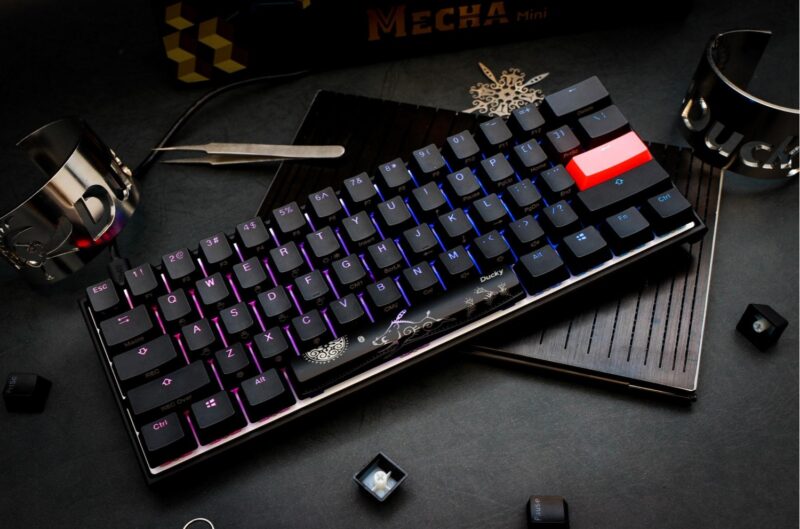 Teclado Gamer Ducky Mecha Mini V2 Rgb Kailh Box Red Pbt Double-Shot - Imagen 5