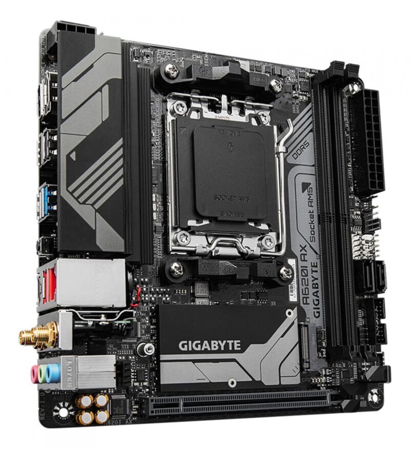 Mother Gigabyte (Am5) A620I Ax - Imagen 4